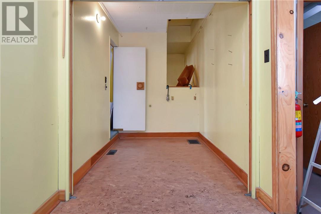 25 Bloor Street - 22