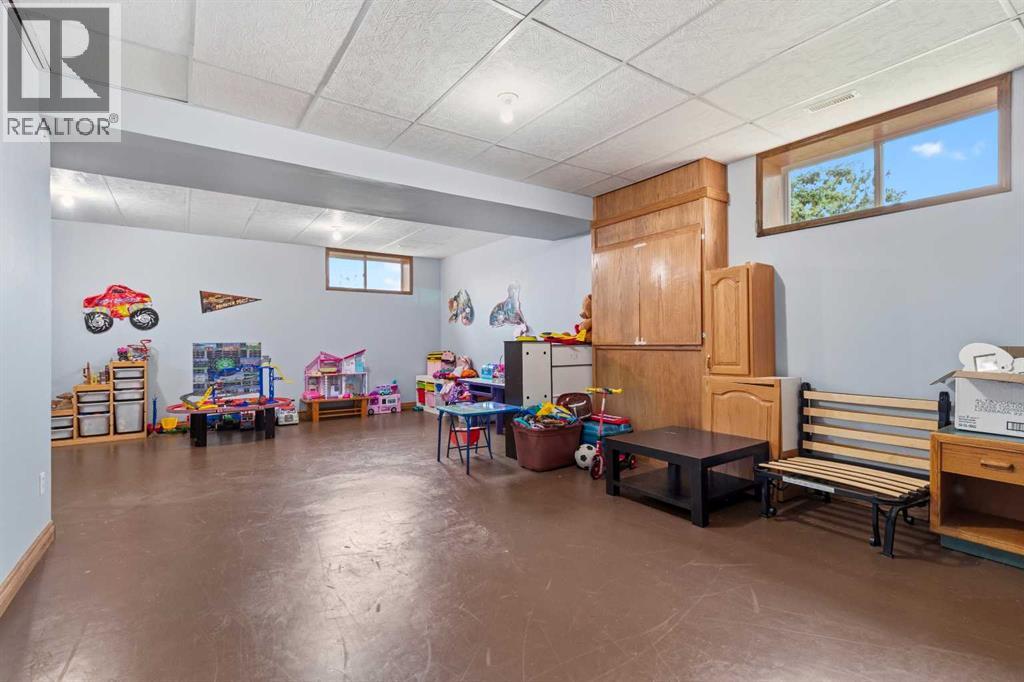 210 Morris Place - 19