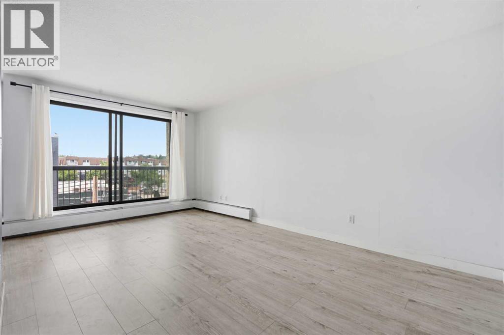 523 15 Avenue Southwest - Photo 11