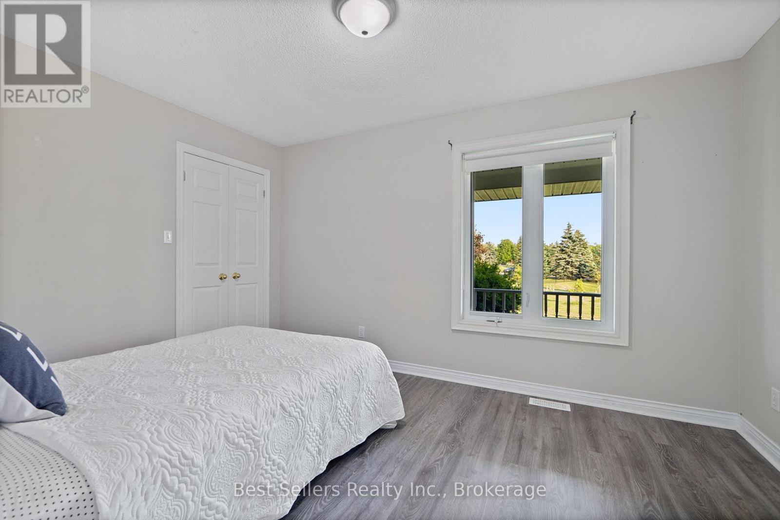 14 Pioneer Ridge Court, Essa, ON photo 23