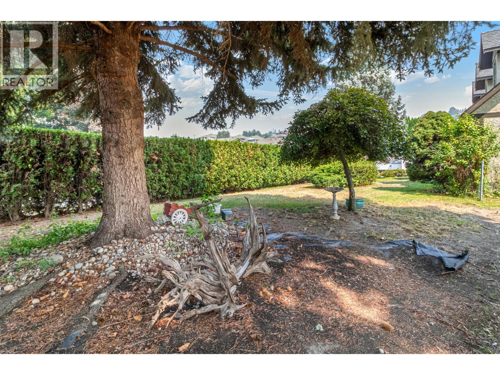 685 Stetson Court, Kelowna