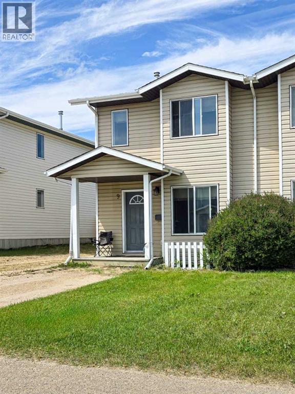 9 Lakeview Close