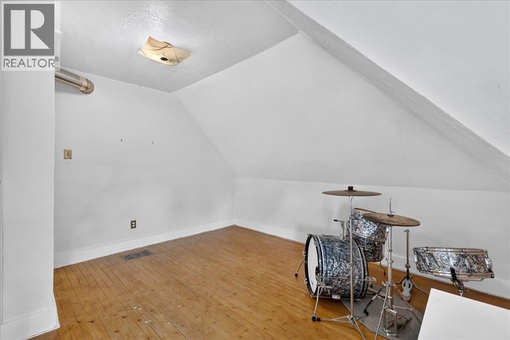 1322 23 Street - 27