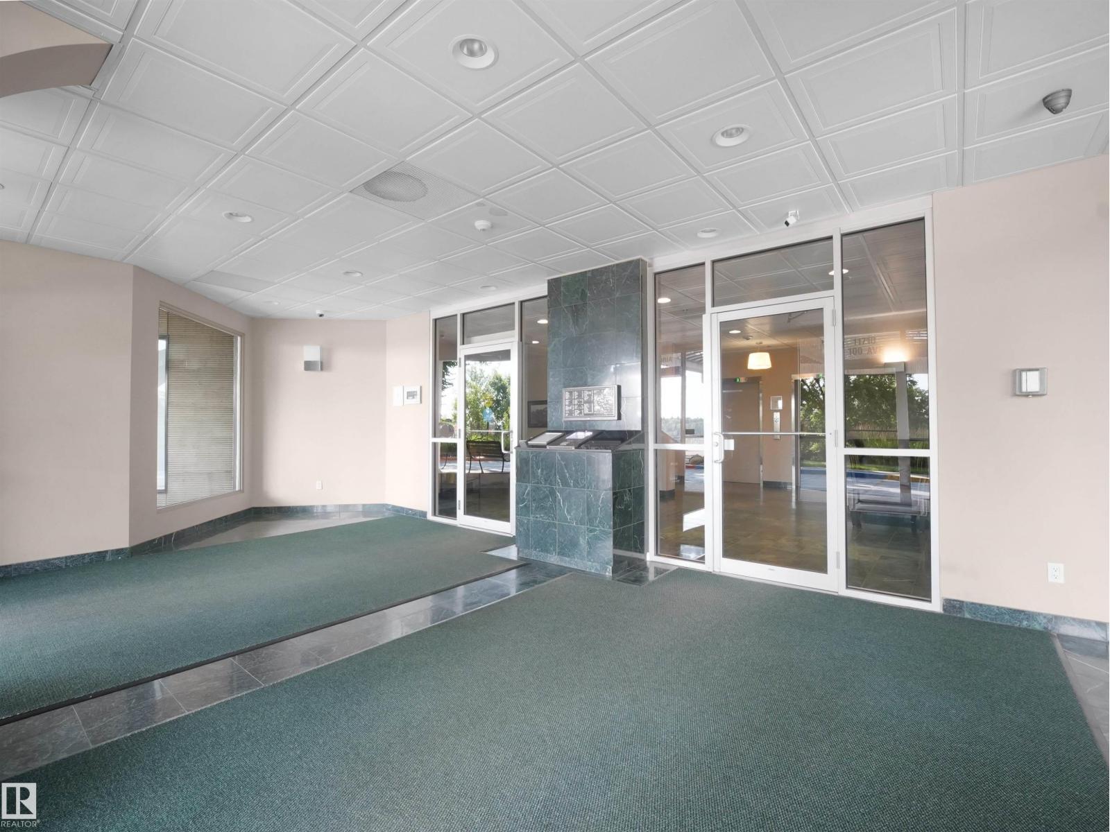 #701 11710 100 AV NW - Image 34
