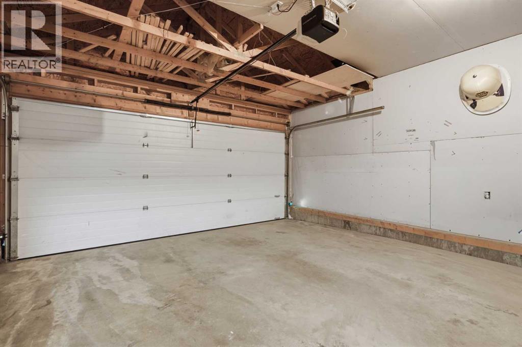 319 Coventry Road NE - 28