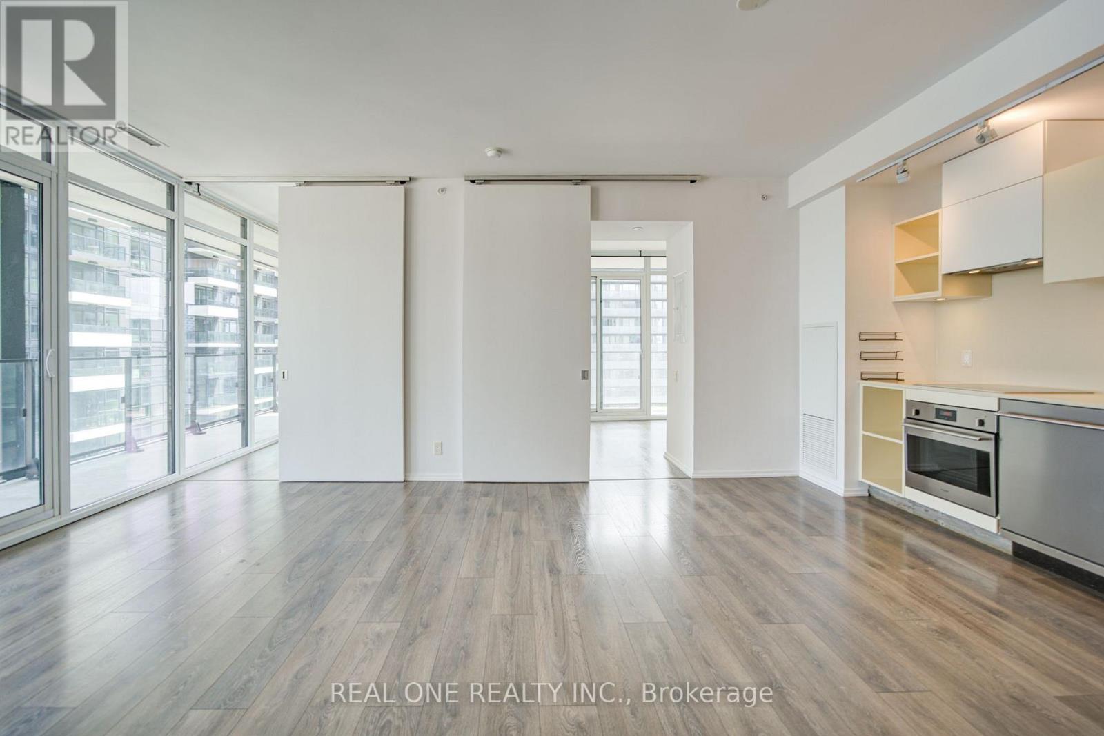 #3409 125 PETER STREET - 7
