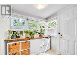 131 Heddington Avenue, Toronto, ON M5N2K9 Photo 12