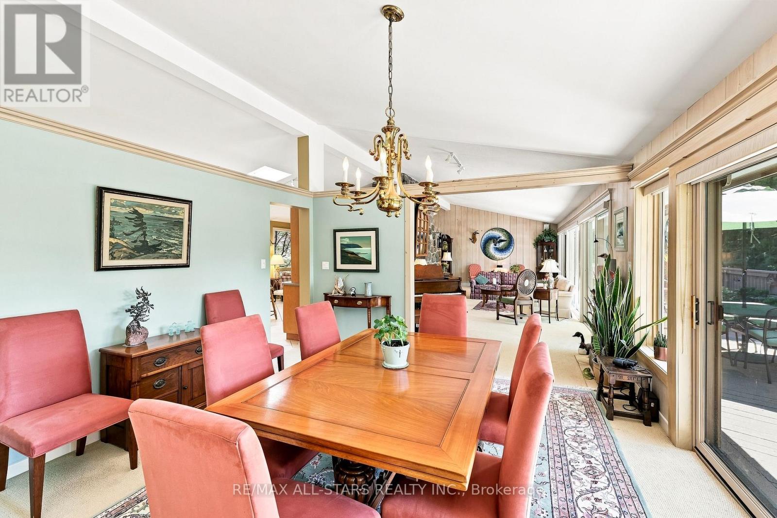 46 SAWMILL LANE - 19