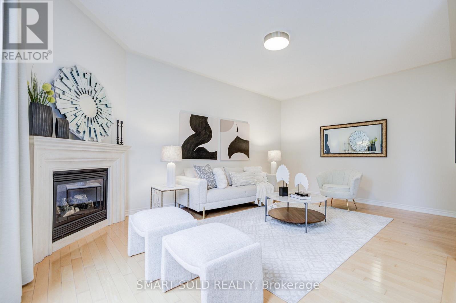 47 TOWNSHIP AVENUE - 21