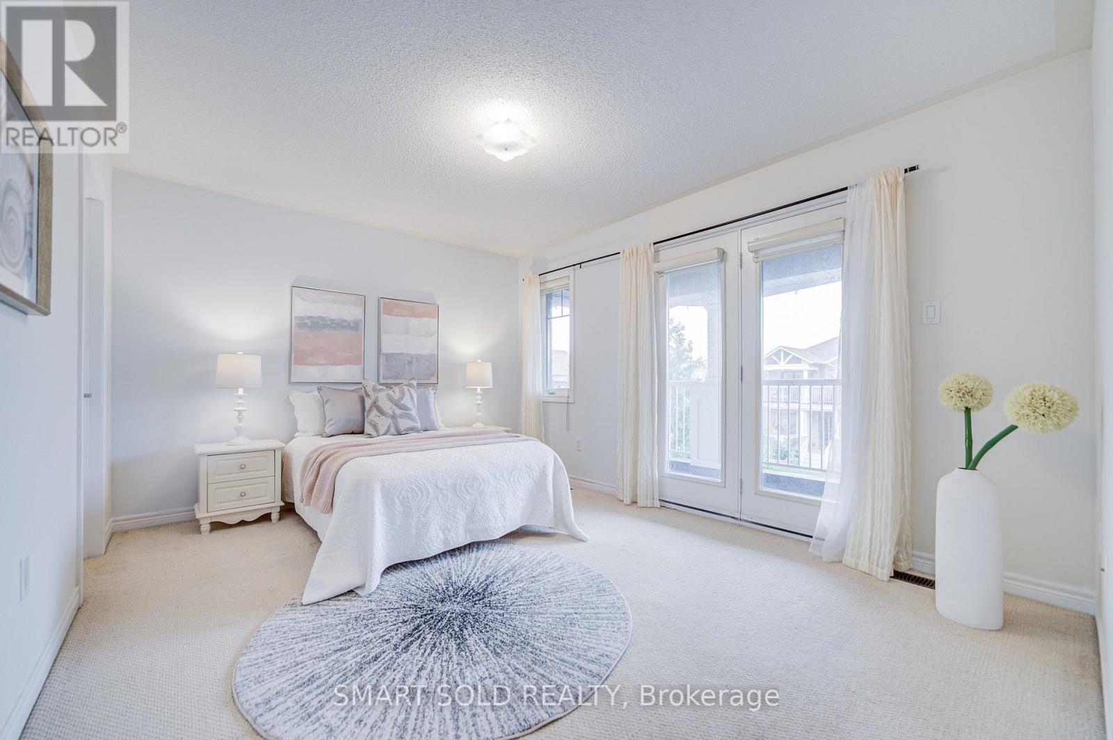 47 TOWNSHIP AVENUE - 32