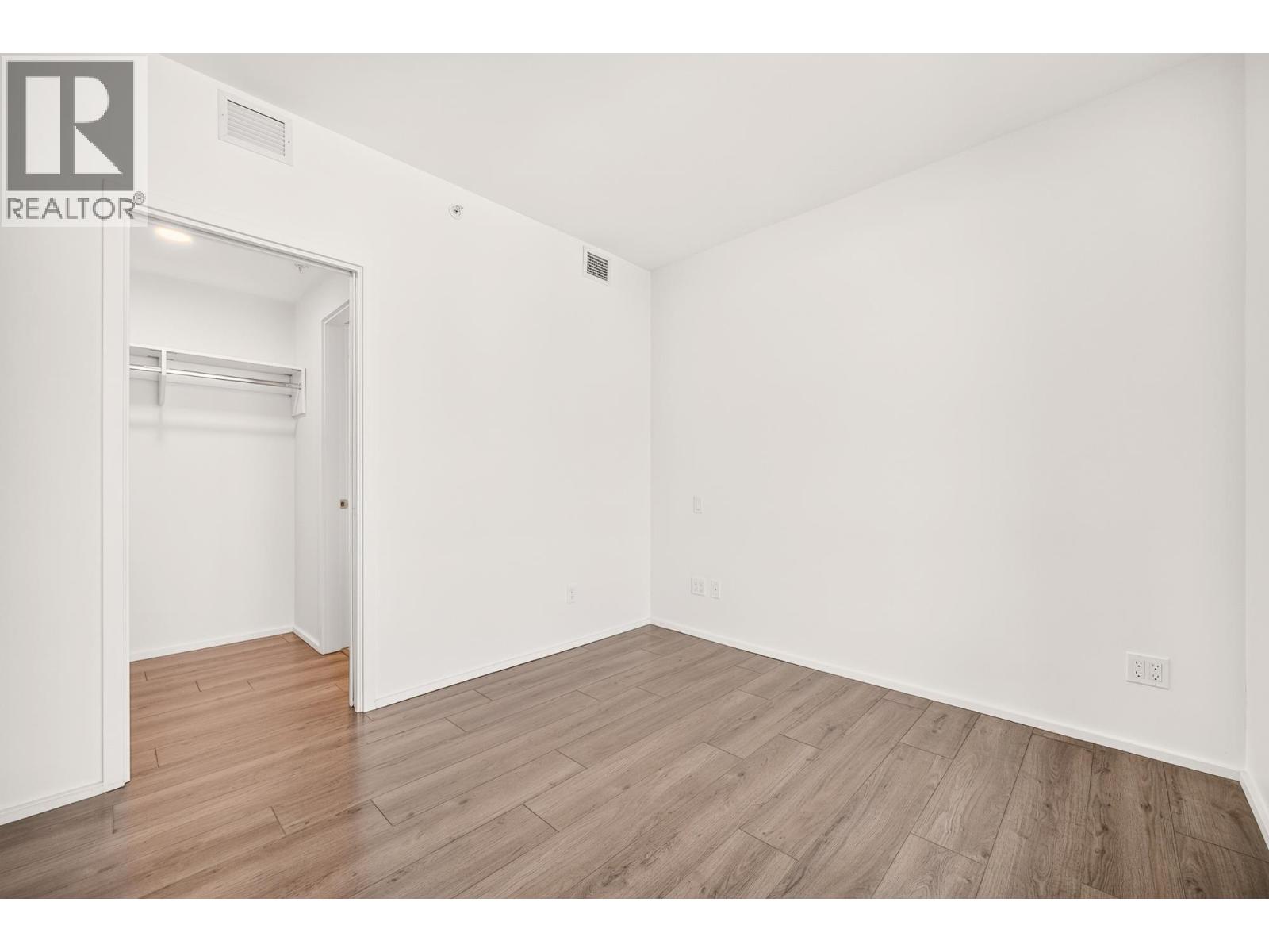 2 Bed, 2 Bath House for Sale in Burnaby – 3411 3809 EVERGREEN PLACE, Burnaby – MLS# R3154202 - Image 12