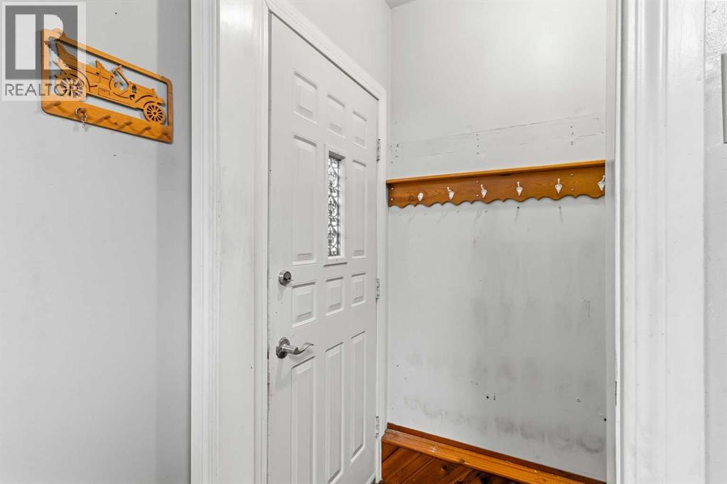 35 Beaupre Crescent - 28