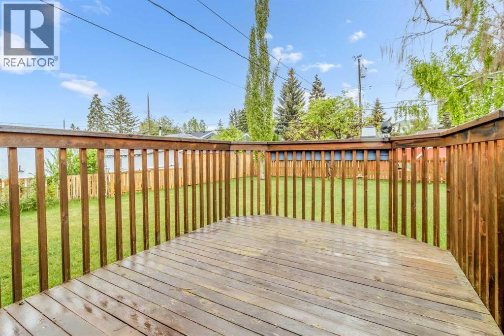 35 Beaupre Crescent - 29