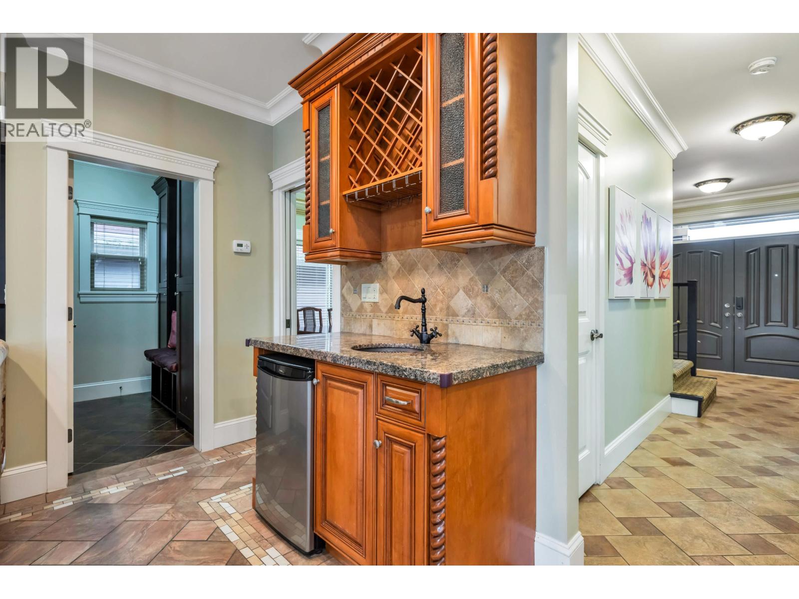 7307 2ND STREET, Burnaby