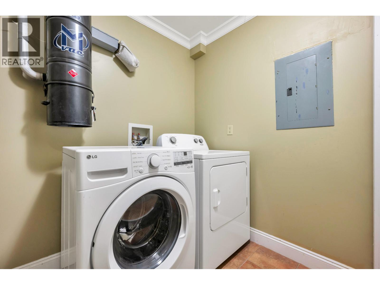 7307 2ND STREET, Burnaby