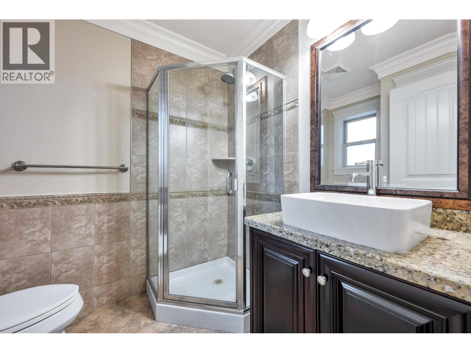 7307 2ND STREET, Burnaby