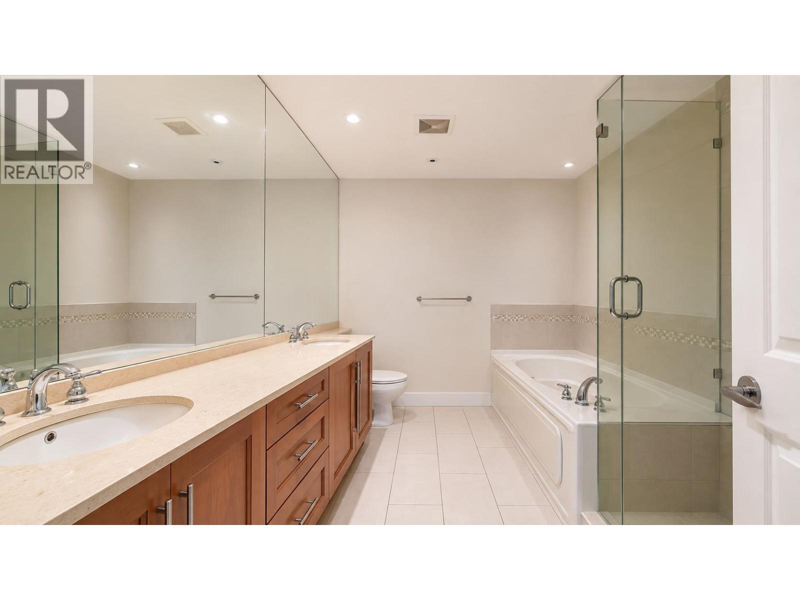 2 Bed, 2 Bath Apartment for Sale in Vancouver – 401 4759 VALLEY DRIVE, Vancouver – MLS# R3154554 - Image 14