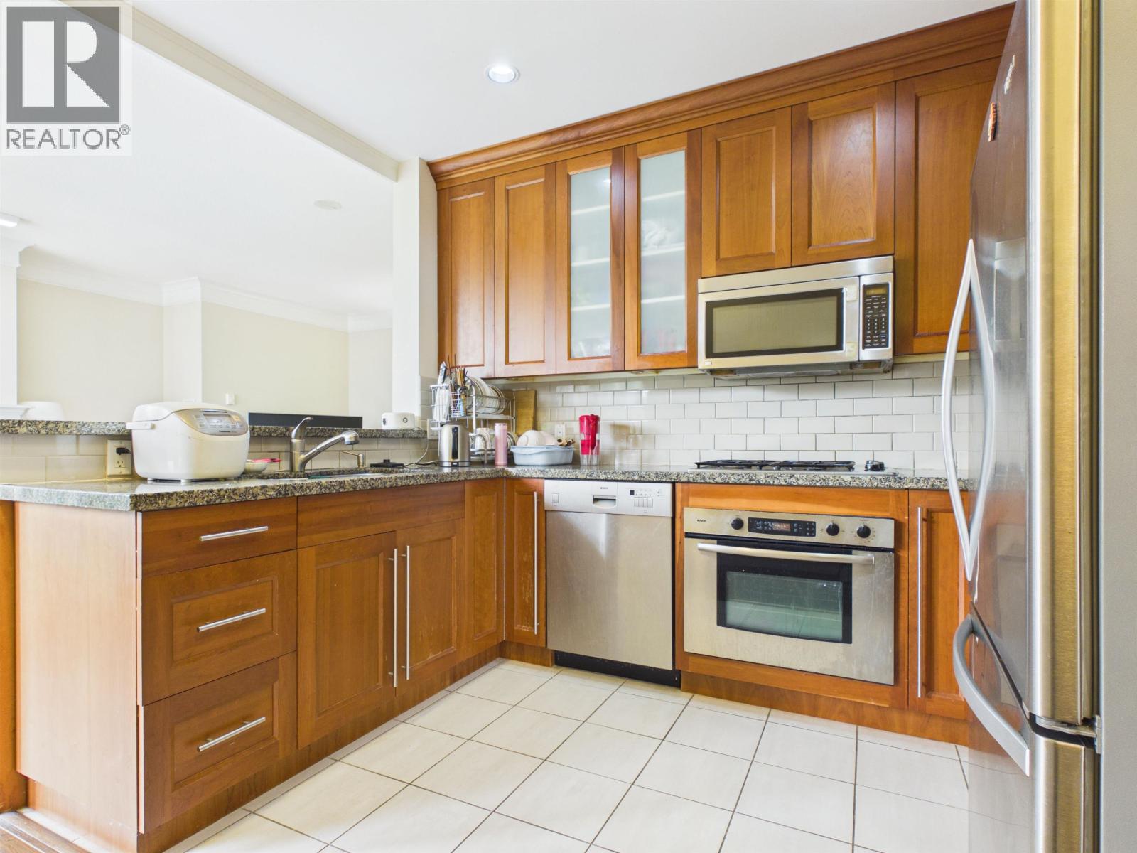 2 Bed, 2 Bath Apartment for Sale in Vancouver – 401 4759 VALLEY DRIVE, Vancouver – MLS# R3154554 - Image 5