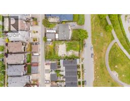 3429 Roxton Avenue, Coquitlam, BC V3B3H7 Photo 17