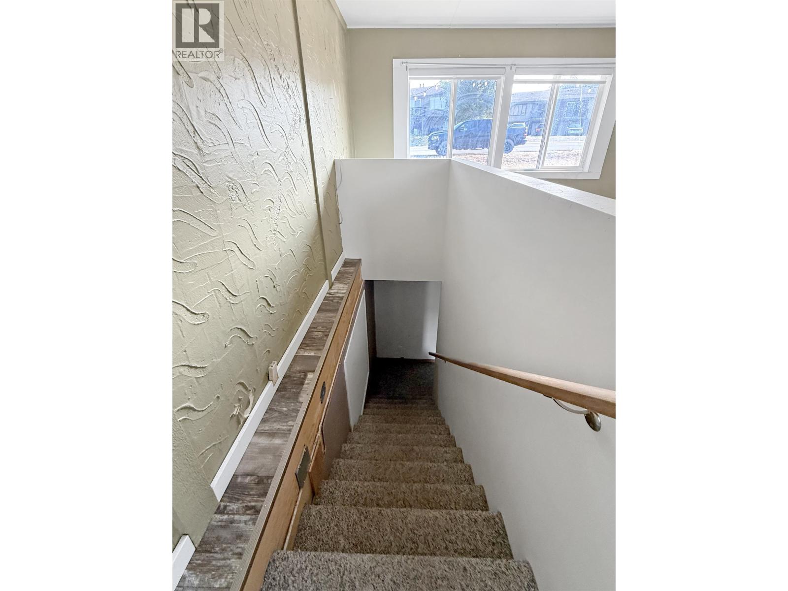 1181 N THIRD AVENUE - 18