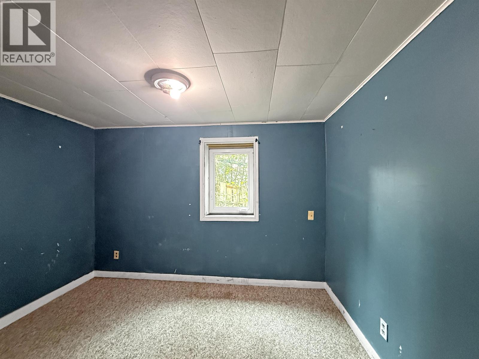 1181 N THIRD AVENUE - Image 21