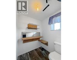 1181 N Third Avenue, Williams Lake, BC V2G1Y2 Photo 28