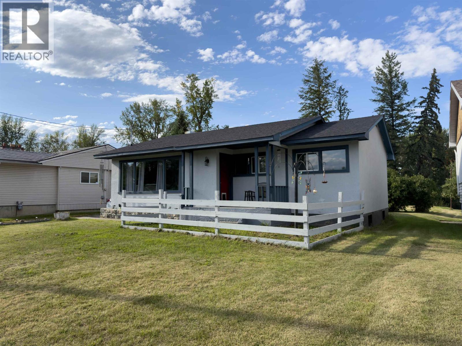 283 DOHERTY DRIVE - 2