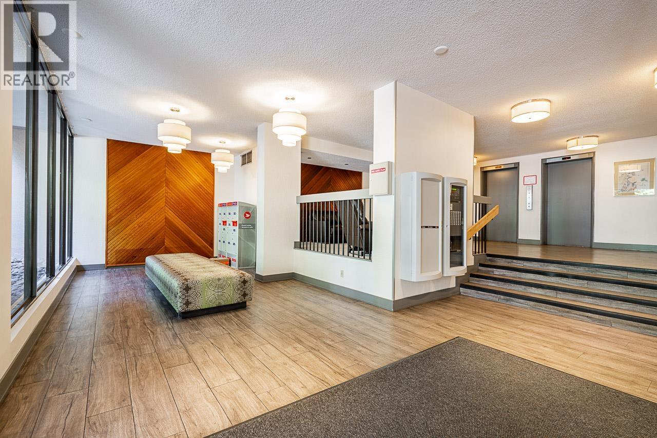 2 Bed, 2 Bath Apartment for Sale in Burnaby – 404 2020 BELLWOOD AVENUE, Burnaby – MLS# R3154435 - Image 6