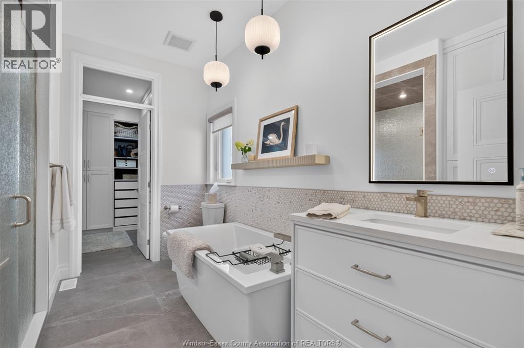 22 Emily AVENUE - 19