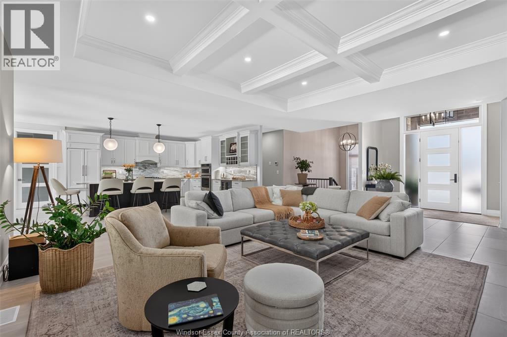 22 Emily AVENUE - 9