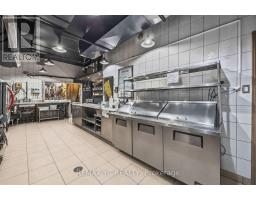 217 Ossington Avenue, Toronto, ON M6J2Z9 Photo 13