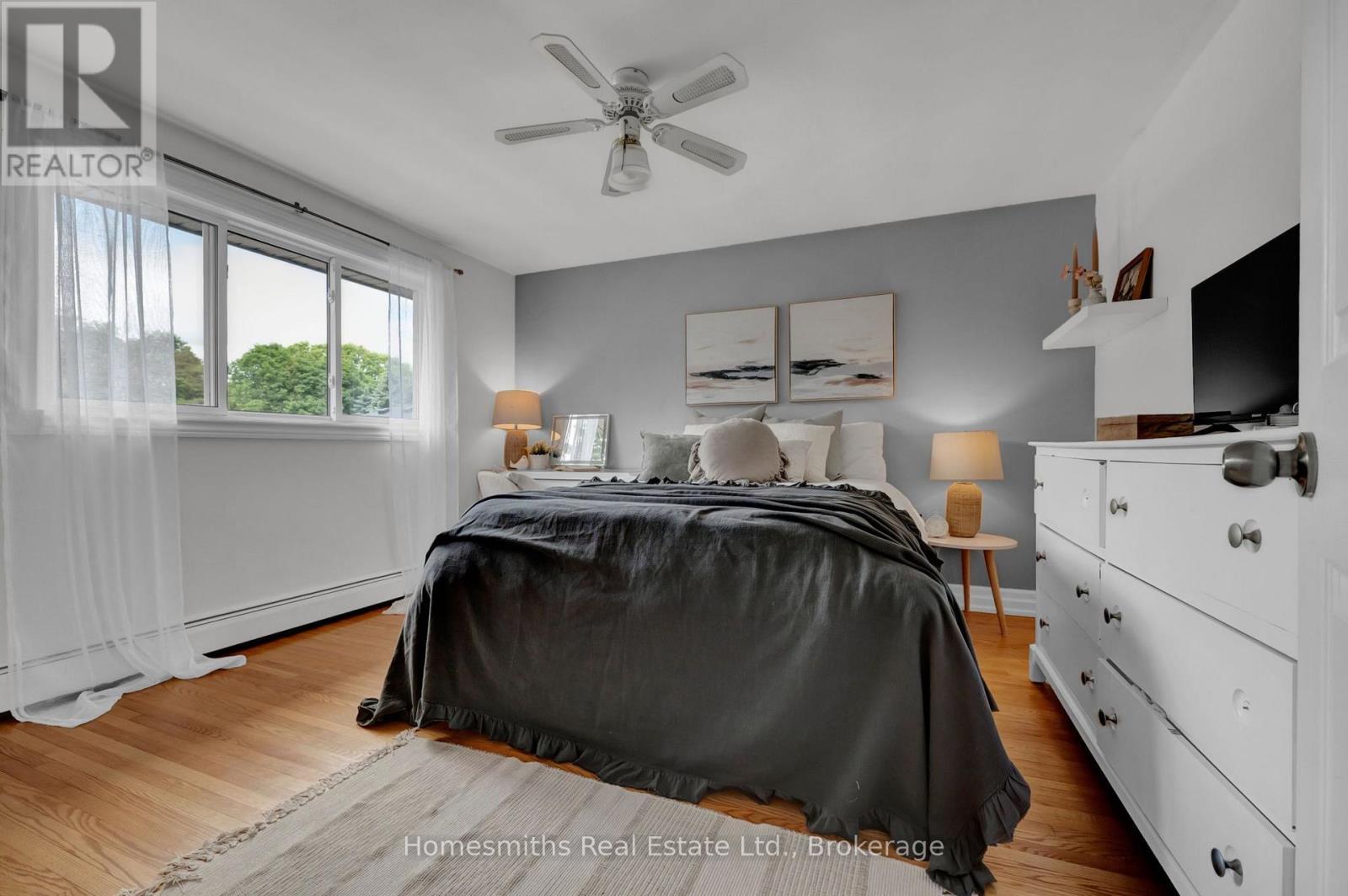 4726 MAIN STREET - 25