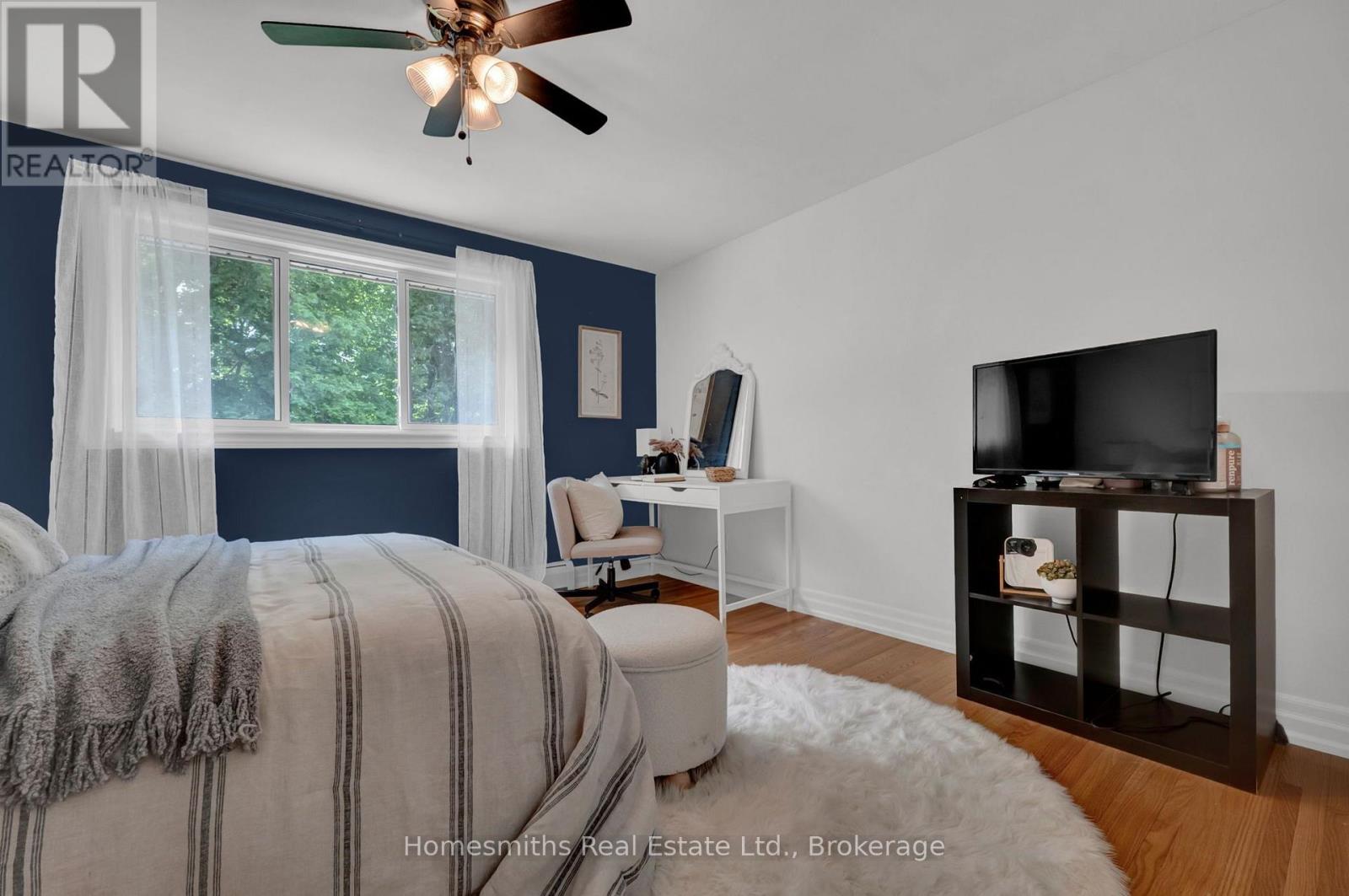4726 MAIN STREET - 28