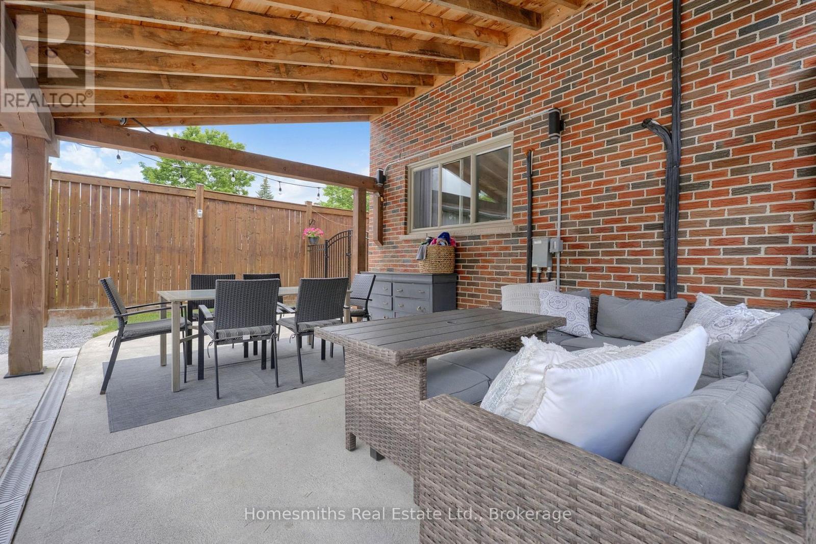 4726 MAIN STREET - 45
