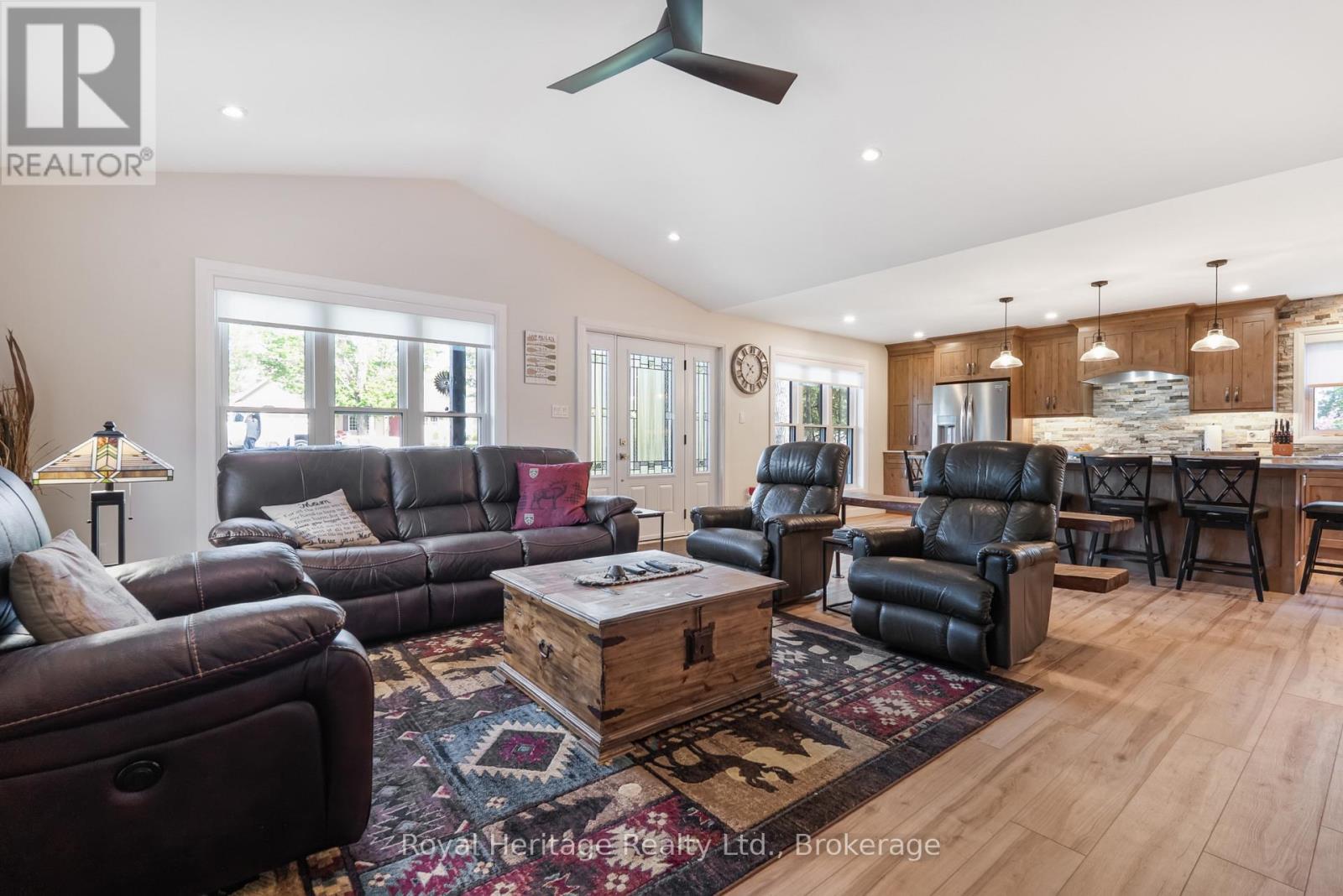 35 LESLIE FROST LANE - Image 6