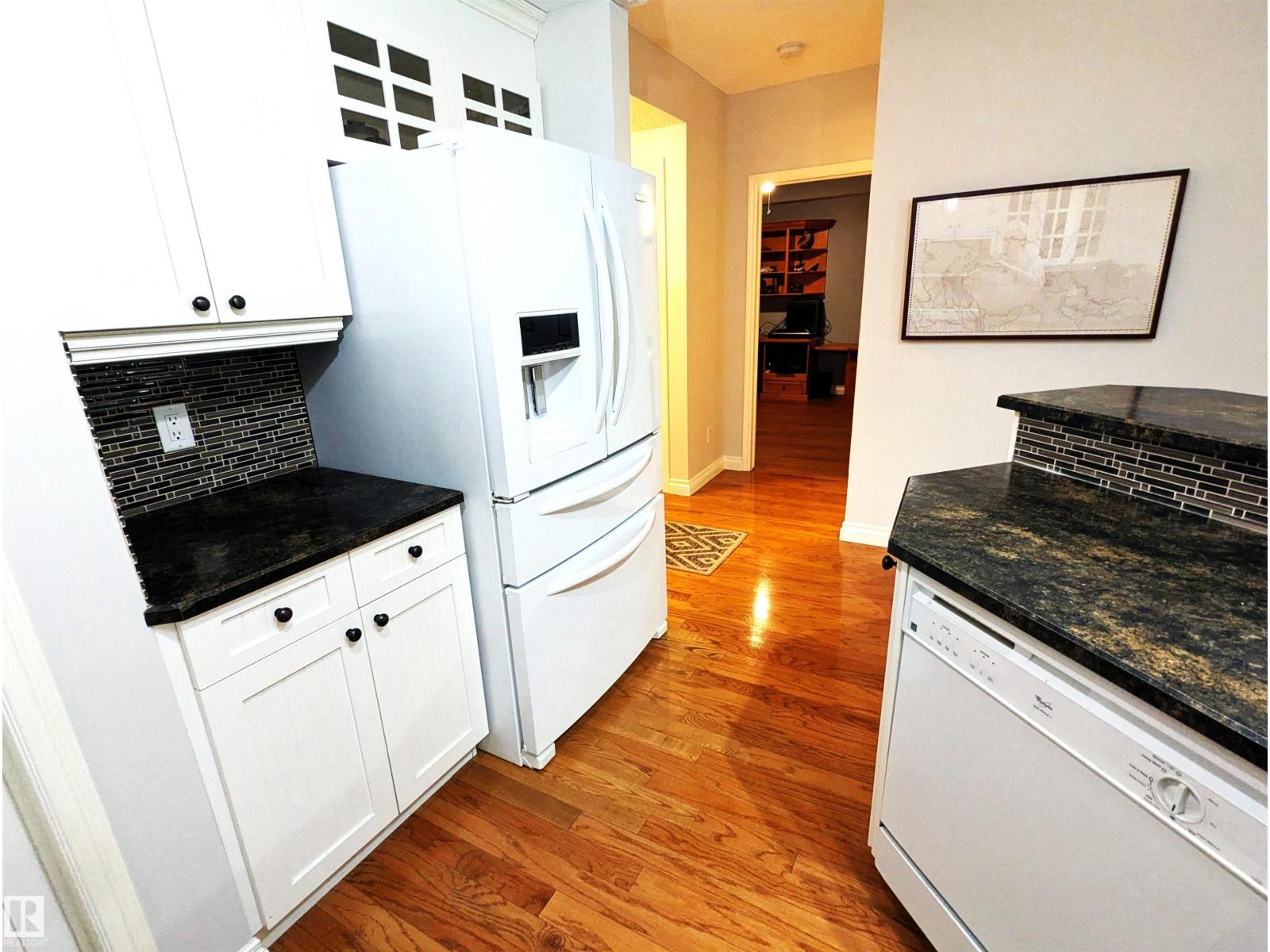 #302 9811 96A ST NW - Image 14