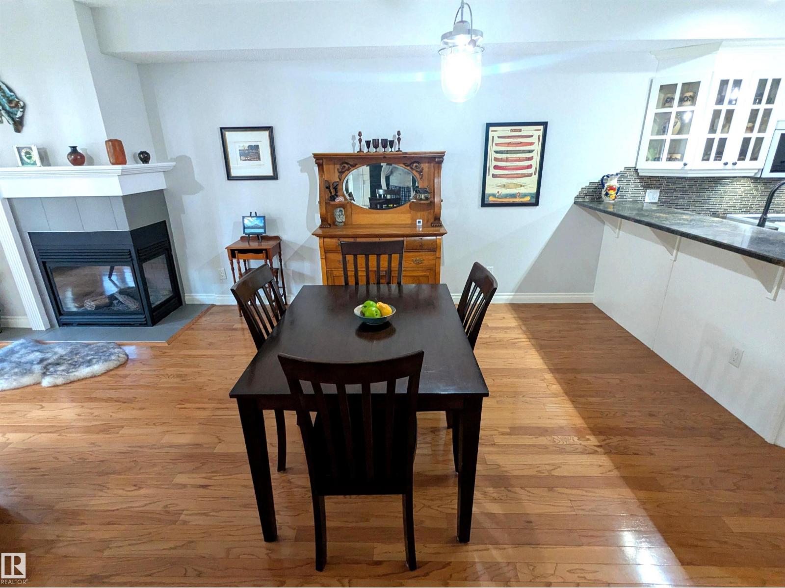 #302 9811 96A ST NW - 17