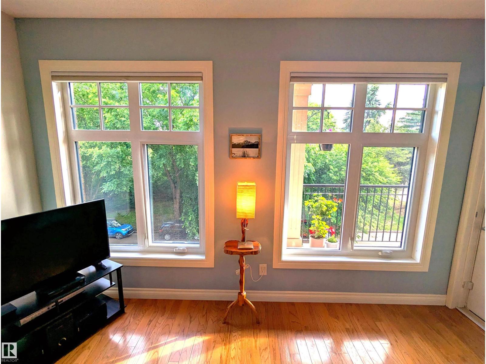 #302 9811 96A ST NW - Image 23