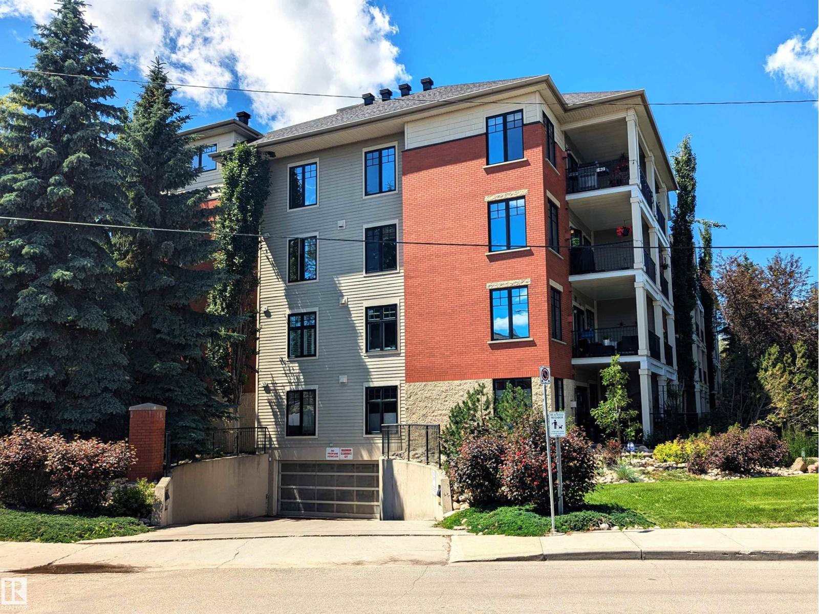 #302 9811 96A ST NW - 61