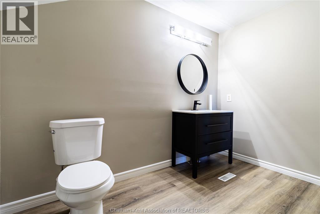 10585 Boundary LINE - 11