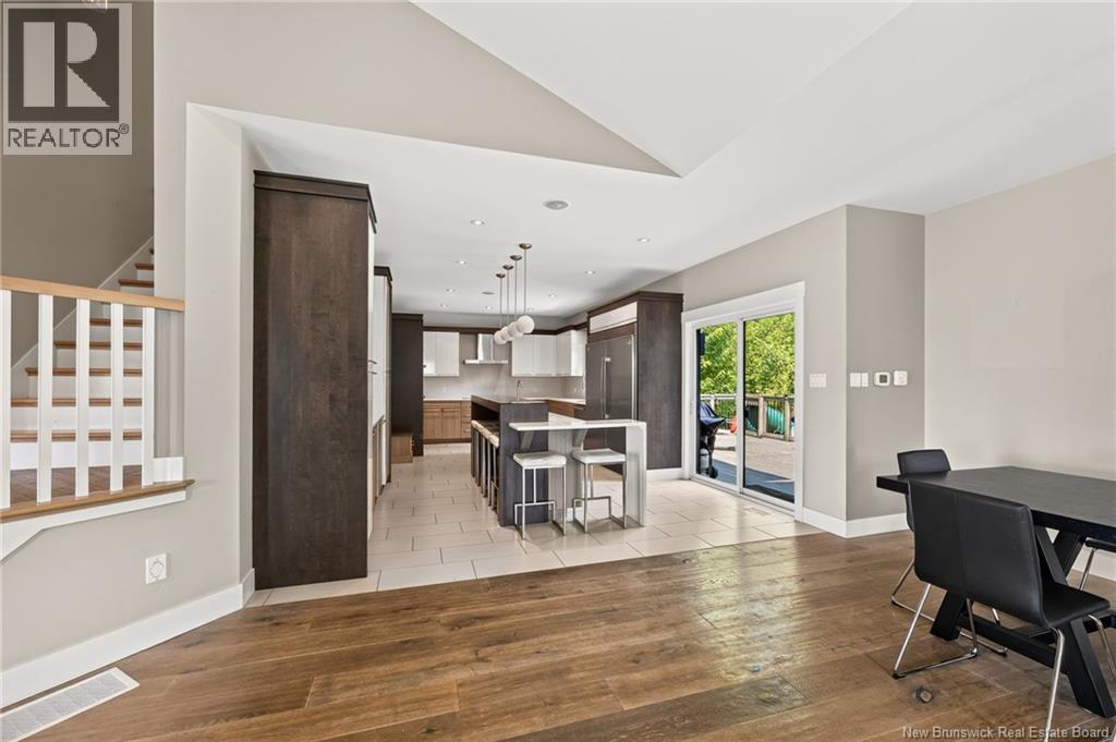 165 Larochelle - Image 12