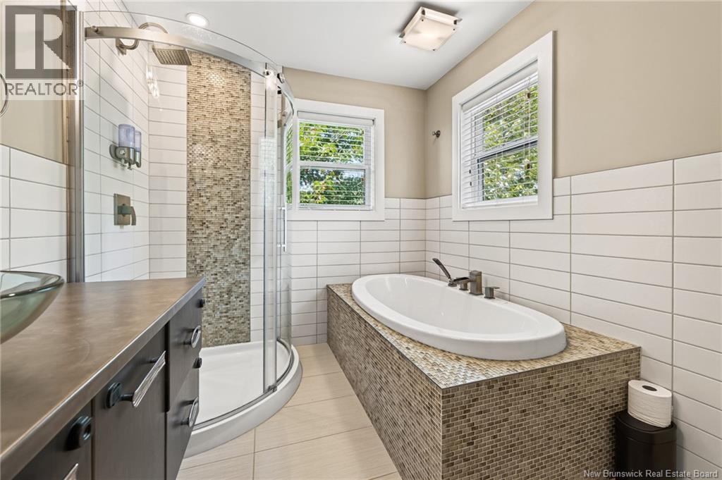 165 Larochelle - Image 26