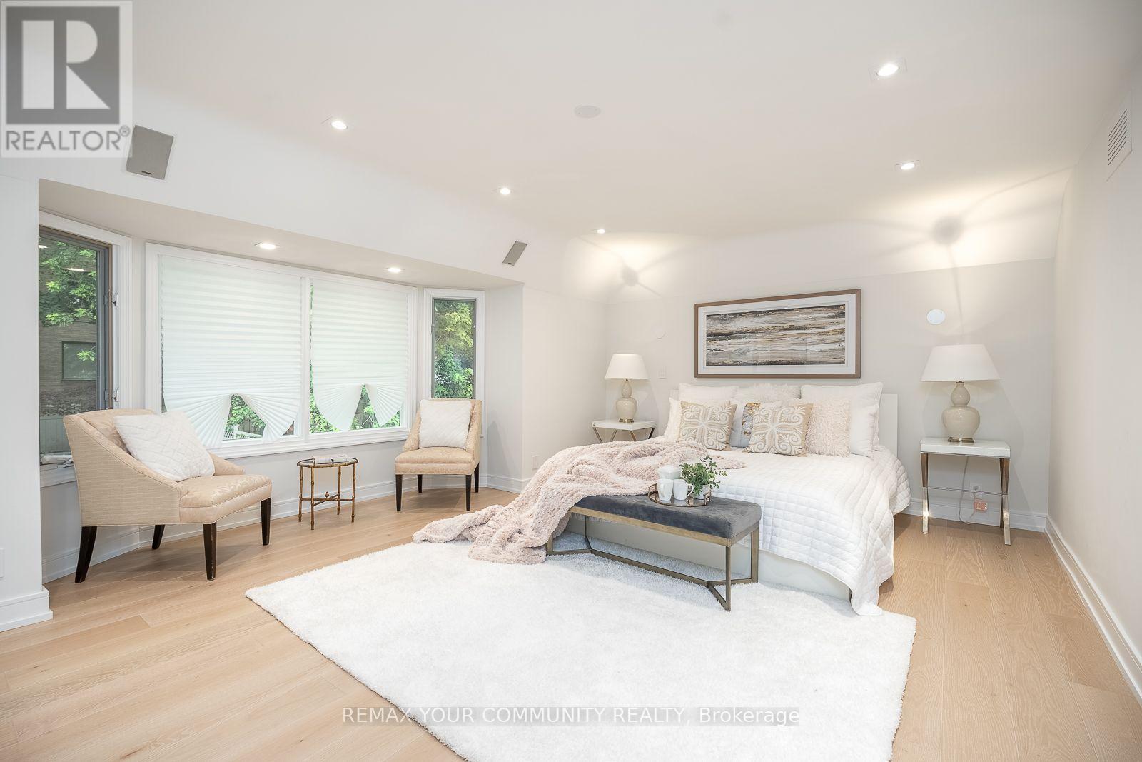 354 BESSBOROUGH DRIVE - 23