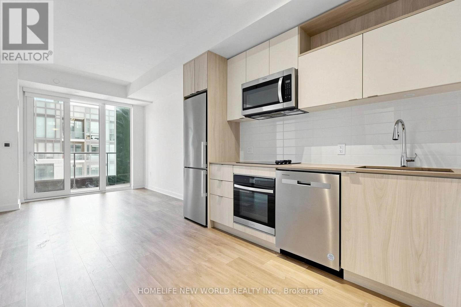 #1839 135 LOWER SHERBOURNE STREET - 4