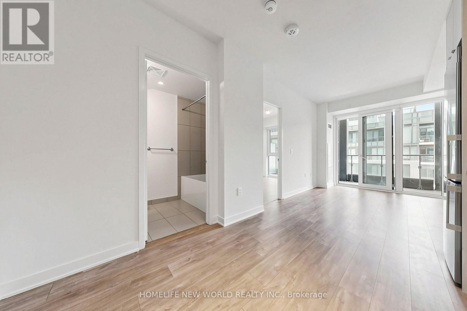 #1839 135 LOWER SHERBOURNE STREET - 5