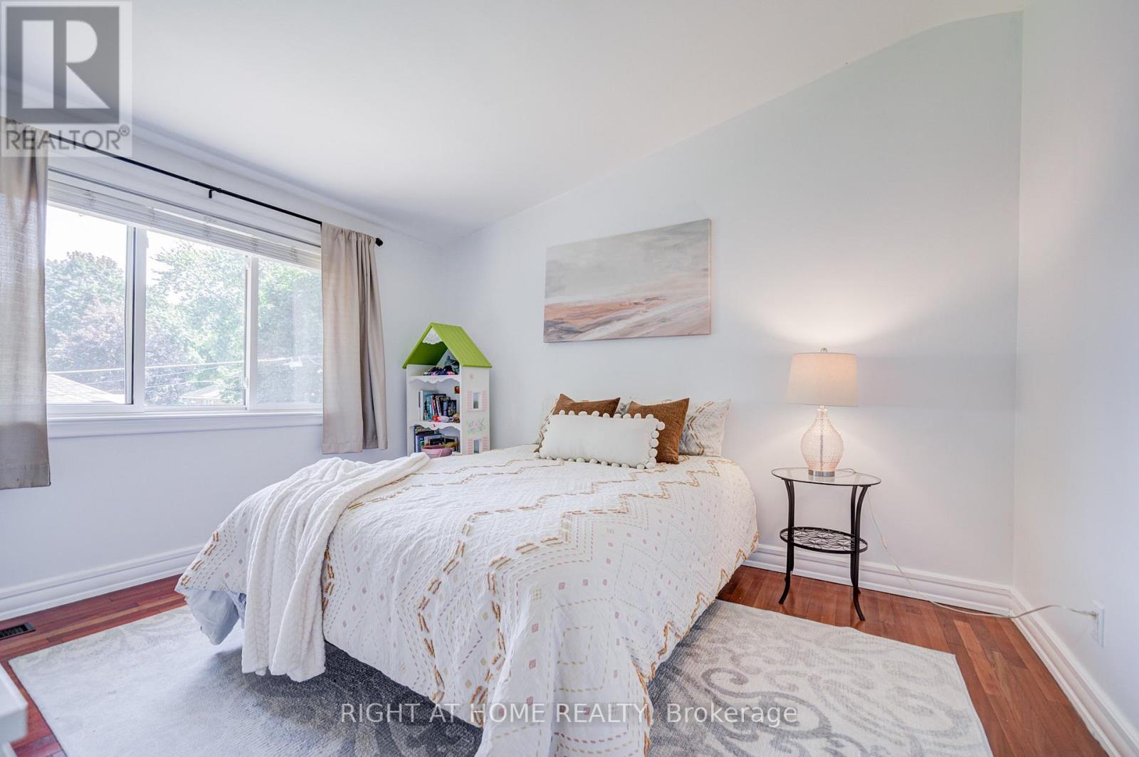 1600 BOXWOOD WAY - 26