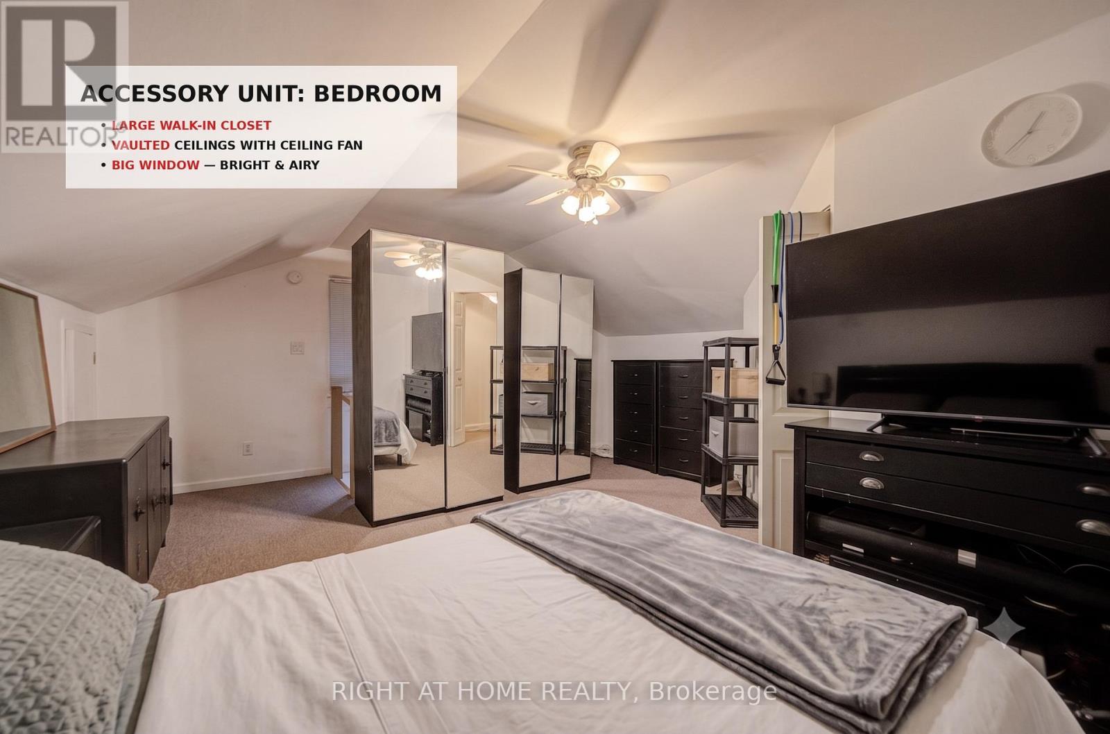 1600 BOXWOOD WAY - 39