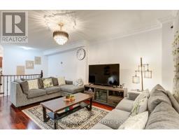 17 Rock Haven Lane, Brampton, ON L6X0H2 Photo 10