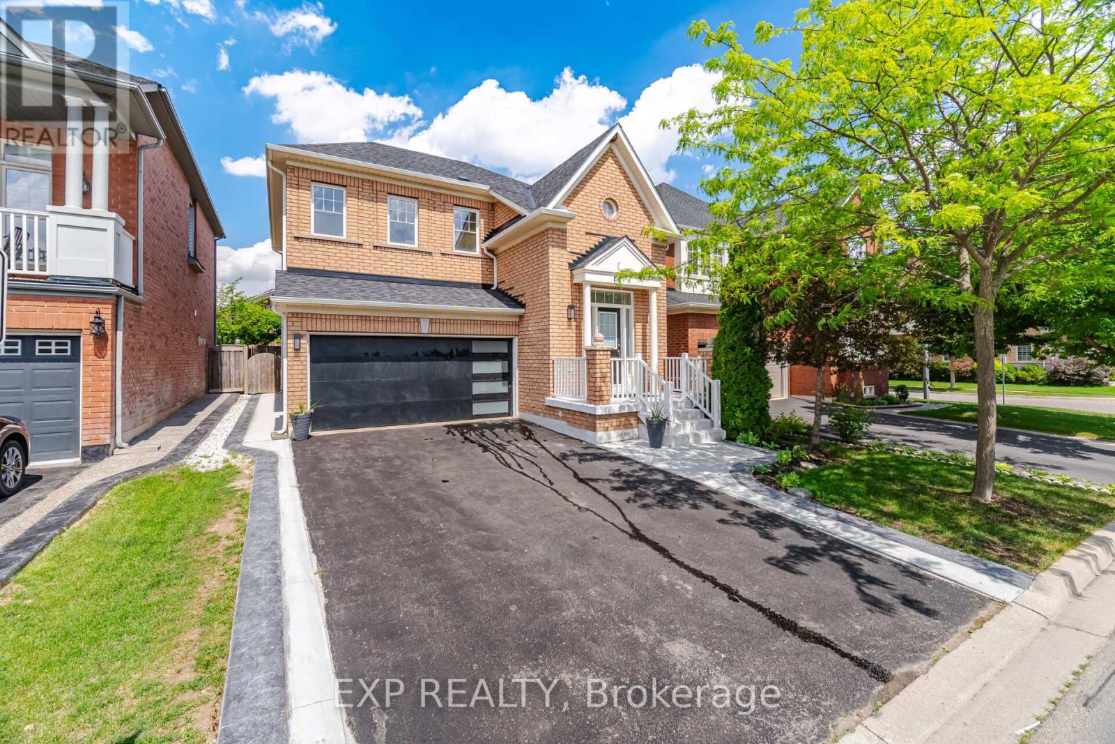 Photo of 363 Holmes Crescent