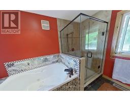 1497 Fox Point Road, Lake Of Bays, ON P0A1H0 Photo 24
